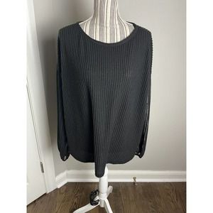 Saints & Hearts Womens Black Waffle Knit Pullover W-Lace Arms SIZE MEDIUM